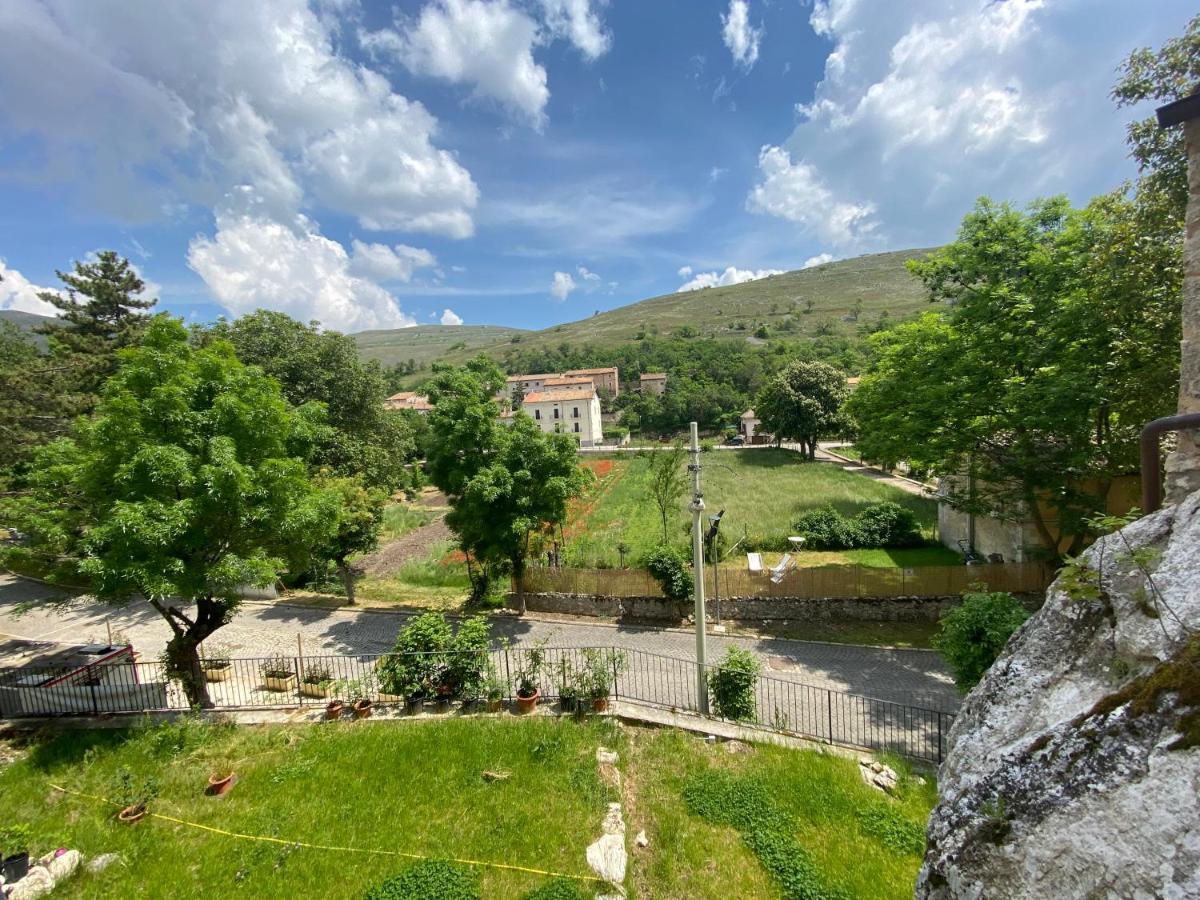 Dimora Di Nonno Livio Apartment Santo Stefano Di Sessanio Ngoại thất bức ảnh